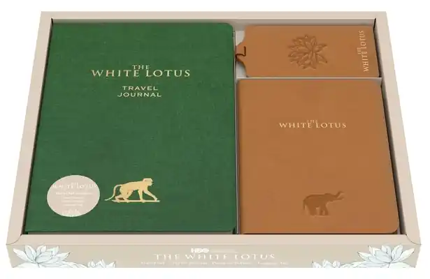 Authentic The White Lotus Travel Set (Mixed media product)